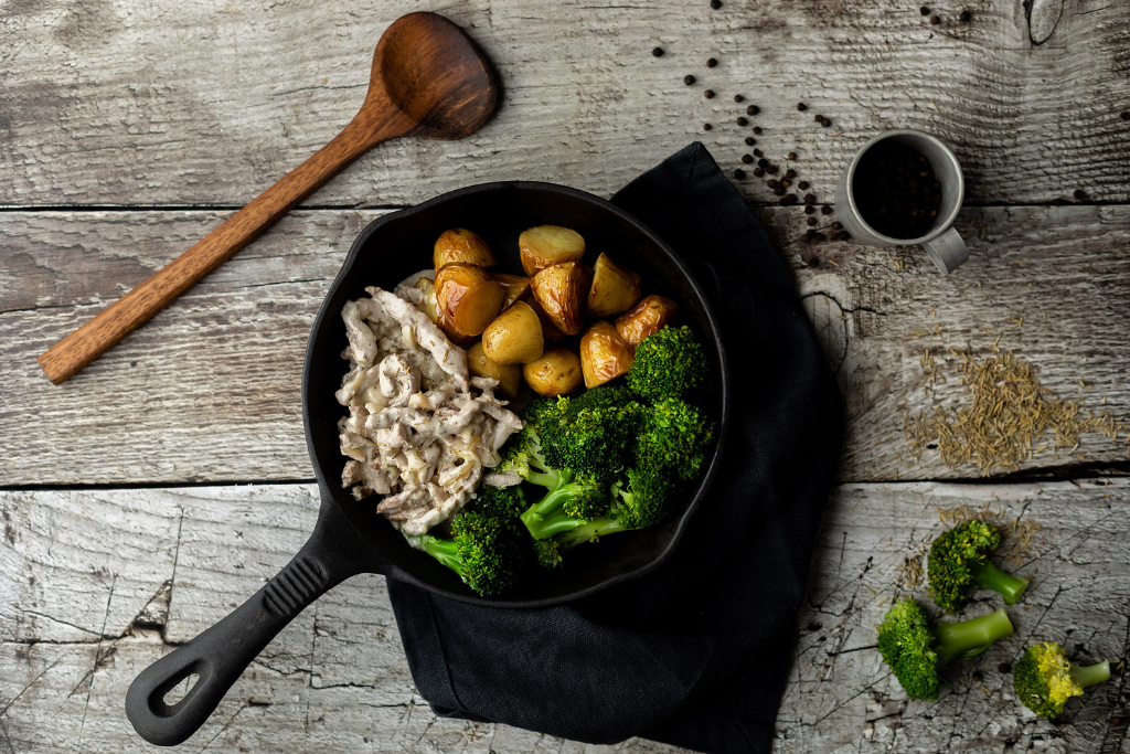 TRUFFLE PORK STEW