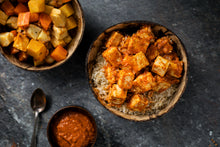 Load image into Gallery viewer, THAI RED CURRY TOFU